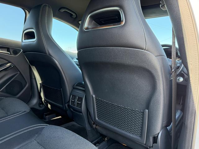 Ａクラス Ａ１８０　スタイル　ターボ・純正ナビ・フルセグＴＶ・バックカメラ・ＤＶＤ／ＣＤ／ＢＴ・ステアリモコン・ＥＴＣ２．０・プッシュスタート・追従式クルコン・パドルシフト・アイドリングストップ・アクティブブレーキアシスト（24枚目）