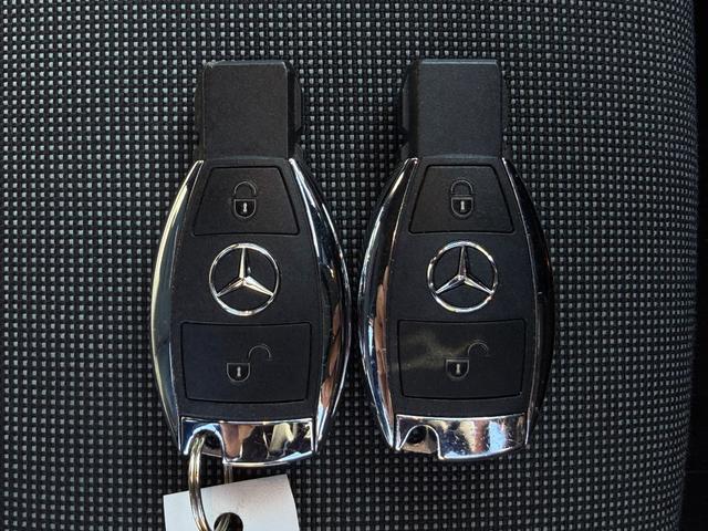 Ａクラス Ａ１８０　スタイル　ターボ・純正ナビ・フルセグＴＶ・バックカメラ・ＤＶＤ／ＣＤ／ＢＴ・ステアリモコン・ＥＴＣ２．０・プッシュスタート・追従式クルコン・パドルシフト・アイドリングストップ・アクティブブレーキアシスト（33枚目）