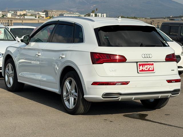 Ｑ５ ４５ＴＦＳＩクワトロ　スポーツ　ＭＯＰ：Ｓラインパッケージ・アシスタンスパッケージ・マトリクスＬＥＤヘッドライトパッケージ・アダプティブエアサスペンション（4枚目）
