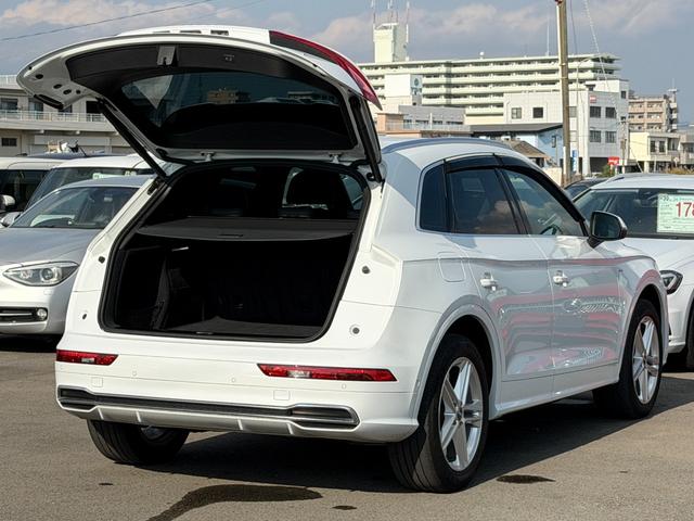 Ｑ５ ４５ＴＦＳＩクワトロ　スポーツ　ＭＯＰ：Ｓラインパッケージ・アシスタンスパッケージ・マトリクスＬＥＤヘッドライトパッケージ・アダプティブエアサスペンション（30枚目）