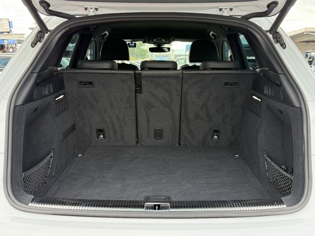 Ｑ５ ４５ＴＦＳＩクワトロ　スポーツ　ＭＯＰ：Ｓラインパッケージ・アシスタンスパッケージ・マトリクスＬＥＤヘッドライトパッケージ・アダプティブエアサスペンション（33枚目）