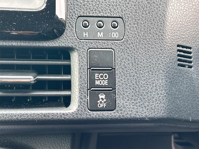 ヴォクシー ZS 煌 ETC バックカメラ ナビ TV 両側電動スライドドア オートライト LEDヘッドランプ スマートキー アイドリングストップ 電動格納ミラー 後席モニター 3列シート CVT アルミホイール CD(44枚目)