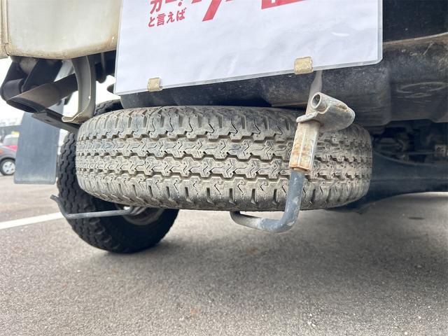 ハイゼットトラック スタンダードSAIIIt 4WD・5速MT・純正AM/FMラジオ・キーレス・スマアシIII・横滑り防止・あおりガード・荷台マット・運転席エアバッグ・ABS(20枚目)