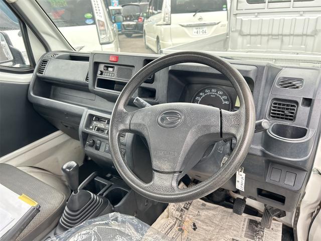 ハイゼットトラック スタンダードSAIIIt 4WD・5速MT・純正AM/FMラジオ・キーレス・スマアシIII・横滑り防止・あおりガード・荷台マット・運転席エアバッグ・ABS(26枚目)