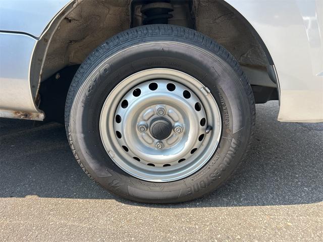 ハイゼットトラック ジャンボ 4WD ワンオーナー AT エアコン パワーステアリング パワーウィンドウ 運転席エアバッグ 助手席エアバッグ CD ミュージックプレイヤー接続可(14枚目)