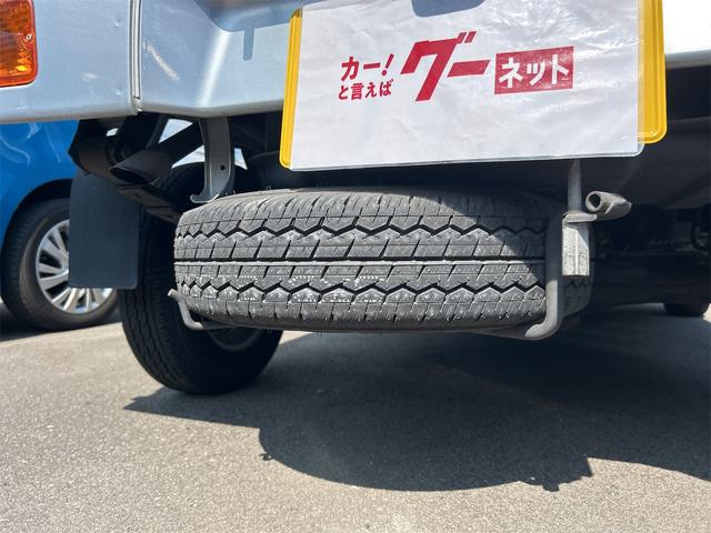 ハイゼットトラック ジャンボ 4WD ワンオーナー AT エアコン パワーステアリング パワーウィンドウ 運転席エアバッグ 助手席エアバッグ CD ミュージックプレイヤー接続可(22枚目)