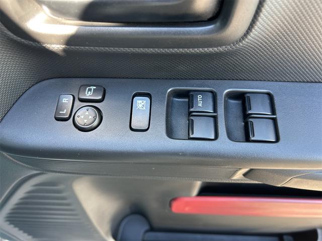 お車の知識がなくても大丈夫です!皆様のご来店をスタッフ一同、心よりお待ちしております。