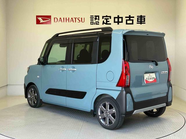 タント ファンクロスターボ　スマートアシスト搭載　パノラマモニター対応　後席両側電動スライドドア　オートエアコン　オートライト　キーフリー　アイドリングストップ　ＡＢＳ　電動ドアミラー（9枚目）