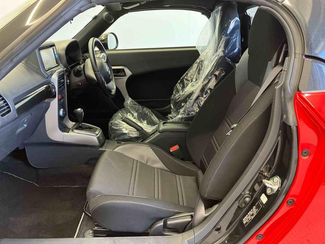 コペン ローブ バックカメラ付き オートエアコン オートライト キーフリー アイドリングストップ(13枚目)