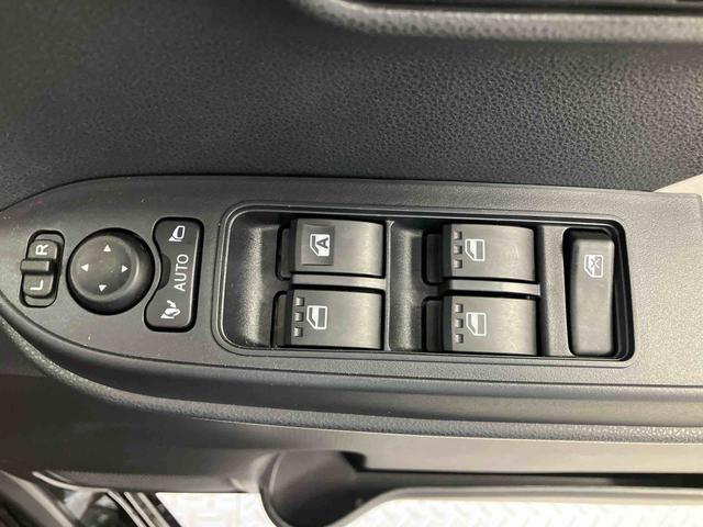 タント Ｘ　スマートアシスト搭載　バックカメラ付き　後席両側スライドドア（片側電動）　オートエアコン　オートライト　キーフリー　アイドリングストップ　ＡＢＳ　電動ドアミラー（37枚目）