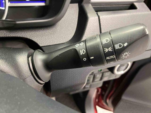 トール カスタムＧ　ＳＡＩＩＩ　スマートアシスト搭載　後席両側電動スライドドア　パノラマモニター対応　オートエアコン　オートライト　キーフリー　アイドリングストップ　電動ドアミラー（37枚目）