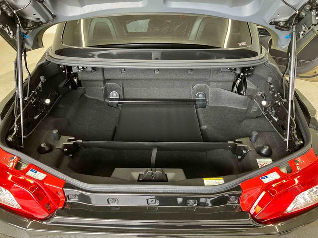 気になる車両がございましたら、ぜひ一度ご来店頂き、是非お客様の目でご覧になって頂ければと思います。可能な限りネットで詳細を掲載していますが、やはり現車確認頂くほうが間違いないと思います。