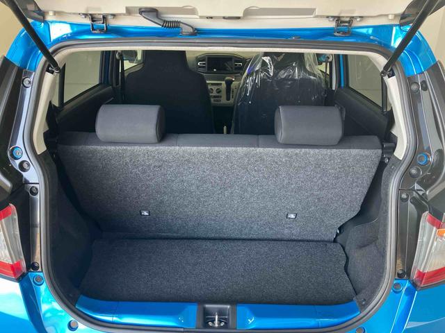 広々ラゲッジスペースです。いろんな荷物も積み込みしやすくなってます！！