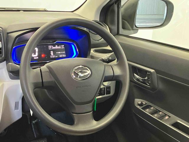 視認性もよく、デザイン性に優れたメーターとなってます。