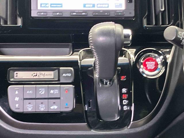 N-WGNカスタム G・ターボパッケージ バックカメラ付き オートエアコン オートライト キーフリー(11枚目)