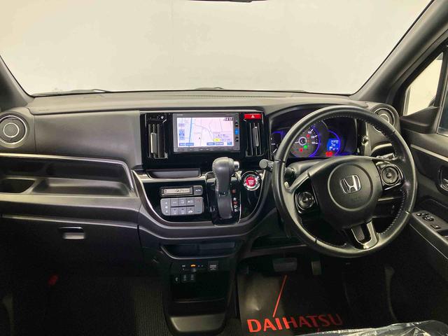 N-WGNカスタム G・ターボパッケージ バックカメラ付き オートエアコン オートライト キーフリー(15枚目)