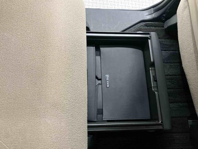 弊社、営業時間は１０：００〜１８：００で、第一・第三月曜日・毎週火曜日は定休日となっております。