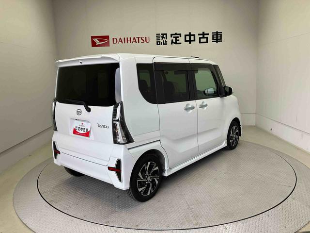 タント カスタムＸ　スマートアシスト搭載　後席両側電動スライドドア　バックカメラ付き　オートエアコン　オートライト　キーフリー　アイドリングストップ　ＡＢＳ　電動ドアミラー（8枚目）