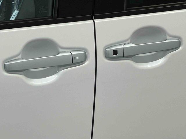 タント カスタムＸ　スマートアシスト搭載　後席両側電動スライドドア　バックカメラ付き　オートエアコン　オートライト　キーフリー　アイドリングストップ　ＡＢＳ　電動ドアミラー（30枚目）