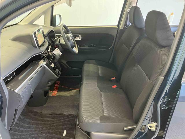 フロントシートです。ゆったり運転ができます。長距離ドライブもラクラク♪♪
