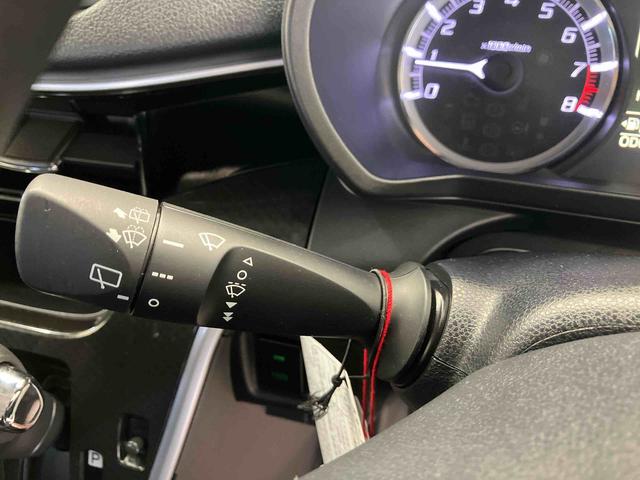 また、お車にあまり詳しくない方でも安心して立ち寄って頂けるお店作りを目指しています。中古車選びに不安があるという多くのお客様の声に応えるべく『親切・丁寧・明瞭』をキーワードにしっかりサポート致します。