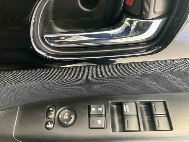 N-BOXカスタム G・Aパッケージ 後席両側スライドドア(片側電動) バックカメラ付き オートエアコン オートライト(49枚目)