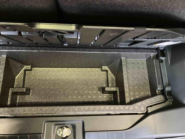 タント カスタムＲＳ　スマートアシスト搭載　バックカメラ付き　オートエアコン　オートライト　キーフリー　アイドリングストップ　ＡＢＳ　電動ドアミラー（61枚目）