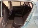 後部座席です。座り心地も足元もゆったり♪♪
