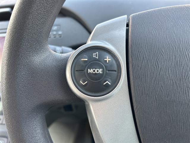 プリウス Ｓ　ＥＴＣ　バックカメラ　ナビ　ＴＶ　アルミホイール　スマートキー　電動格納ミラー　ＣＶＴ　盗難防止システム　衝突安全ボディ　ＡＢＳ　ＥＳＣ　ＣＤ　ＤＶＤ再生　ＵＳＢ　Ｂｌｕｅｔｏｏｔｈ　エアコン（46枚目）