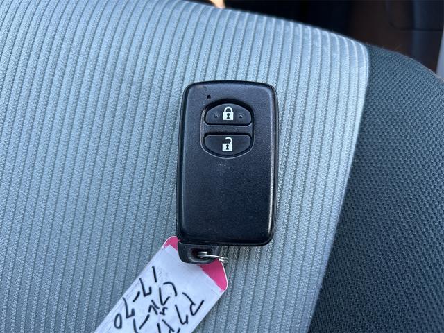 アクア S ETC バックカメラ ナビ オートライト スマートキー 電動格納ミラー CVT 衝突安全ボディ ABS ESC CD Bluetooth エアコン パワーステアリング パワーウィンドウ(55枚目)