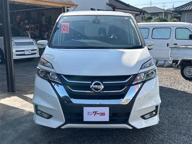 セレナ ハイウェイスター　プロパイロットエディション　ＥＴＣ　バックカメラ　ナビ　ＴＶ　クリアランスソナー　オートクルーズコントロール　衝突被害軽減システム　両側電動スライドドア　オートライト　スマートキー　アイドリングストップ　電動格納ミラー（12枚目）