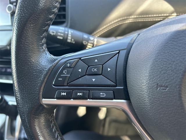 セレナ ハイウェイスター　プロパイロットエディション　ＥＴＣ　バックカメラ　ナビ　ＴＶ　クリアランスソナー　オートクルーズコントロール　衝突被害軽減システム　両側電動スライドドア　オートライト　スマートキー　アイドリングストップ　電動格納ミラー（23枚目）