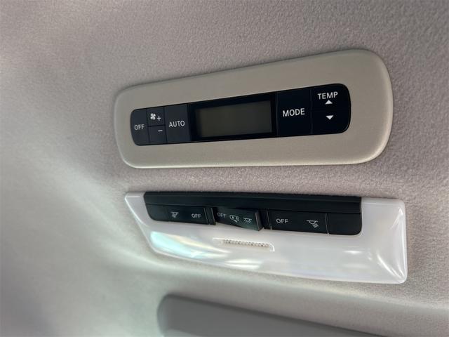 セレナ ハイウェイスター　プロパイロットエディション　ＥＴＣ　バックカメラ　ナビ　ＴＶ　クリアランスソナー　オートクルーズコントロール　衝突被害軽減システム　両側電動スライドドア　オートライト　スマートキー　アイドリングストップ　電動格納ミラー（25枚目）