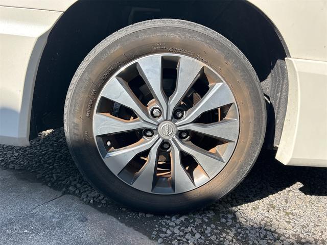 セレナ ハイウェイスター　プロパイロットエディション　ＥＴＣ　バックカメラ　ナビ　ＴＶ　クリアランスソナー　オートクルーズコントロール　衝突被害軽減システム　両側電動スライドドア　オートライト　スマートキー　アイドリングストップ　電動格納ミラー（29枚目）