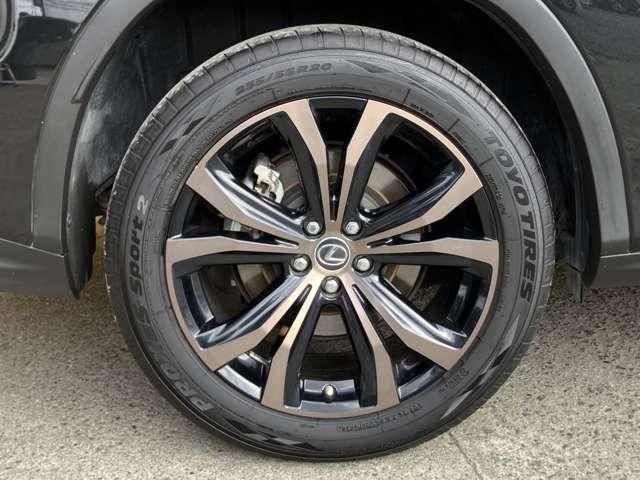 ＲＸ ＲＸ４５０ｈ　バージョンＬ　純正１２．３ワイドＳＤナビ　ＤＶＤ　ＣＤ　ＢＴ　フルセグＴＶ　パノラミックビューモニター　ステアＳＷ　パノラマルーフ　レザーシート（エアー、シートヒーター）　パワーシート　３眼ＬＥＤヘッドライト（17枚目）