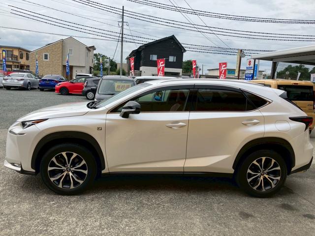 NX NX200t Fスポーツ 4WD 純正SDナビ/フルセグTV BT CD/DVD バックモニター/サイドカメラ 黒/赤レザーシート(エアー・ヒート) OPヘッドアップディスプレイ OPエンジンスターター 3眼LEDヘッドライト(11枚目)