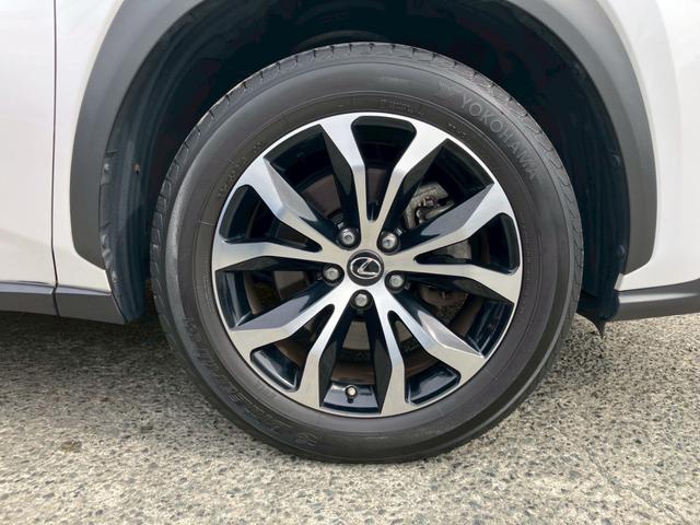 NX NX200t Fスポーツ 4WD 純正SDナビ/フルセグTV BT CD/DVD バックモニター/サイドカメラ 黒/赤レザーシート(エアー・ヒート) OPヘッドアップディスプレイ OPエンジンスターター 3眼LEDヘッドライト(14枚目)