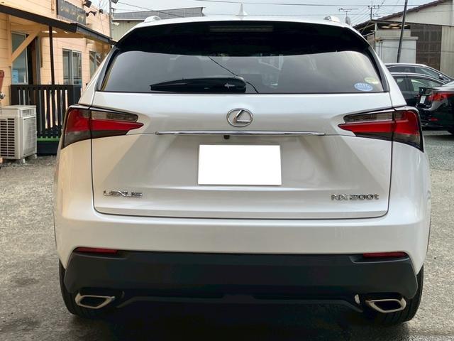 NX NX200t Fスポーツ 4WD 純正SDナビ/フルセグTV BT CD/DVD バックモニター/サイドカメラ 黒/赤レザーシート(エアー・ヒート) OPヘッドアップディスプレイ OPエンジンスターター 3眼LEDヘッドライト(19枚目)