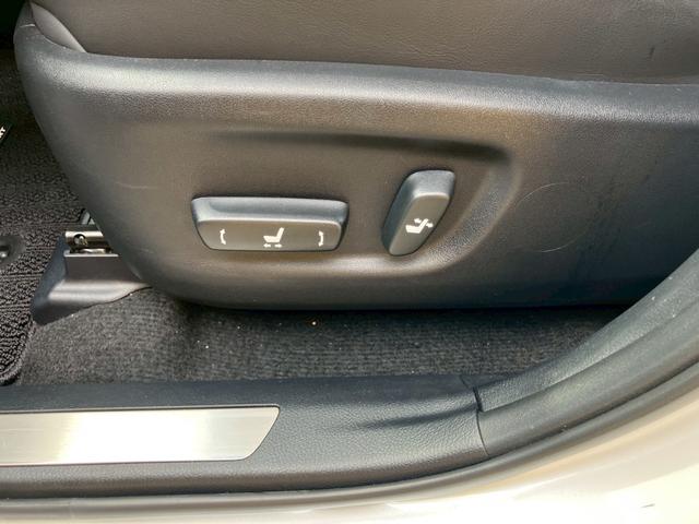 NX NX200t Fスポーツ 4WD 純正SDナビ/フルセグTV BT CD/DVD バックモニター/サイドカメラ 黒/赤レザーシート(エアー・ヒート) OPヘッドアップディスプレイ OPエンジンスターター 3眼LEDヘッドライト(38枚目)