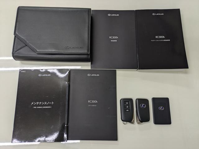 セダン・ＲＶ・スポーツから軽まで幅広く車種をロープライスにて在庫多数展示しております。整備・点検をしっかり行っておりますので、安心してお買い求め頂けます。