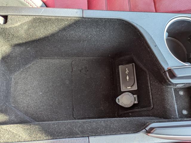 当店諸費用込み支払総額で掲載しております。お客様の別途追加希望が無ければ総額表示でのご販売になっております。ご来店心よりお待ちしております。