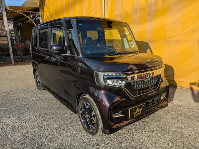 N-BOXカスタム G・Lターボホンダセンシング 純正インターナビ DVD CD BT フルセグTV バックカメラ ステアリングスイッチ 両側電動スライドドア ホンダセンシング 純正LEDヘッドライト LEDフォグランプ スマートキー(7枚目)