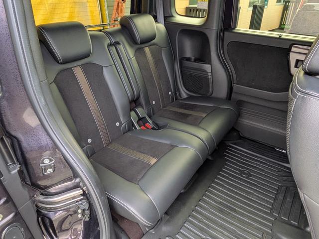 N-BOXカスタム G・Lターボホンダセンシング 純正インターナビ DVD CD BT フルセグTV バックカメラ ステアリングスイッチ 両側電動スライドドア ホンダセンシング 純正LEDヘッドライト LEDフォグランプ スマートキー(40枚目)