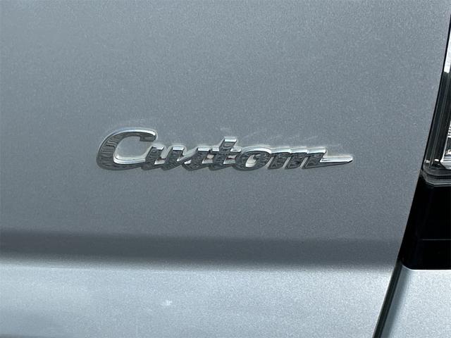 Ｎ－ＢＯＸカスタム Ｇ・ターボパッケージ　バックカメラ　両側電動スライドドア　ナビ　ＴＶ　オートクルーズコントロール　オートライト　ＨＩＤ　スマートキー　電動格納ミラー　ベンチシート　ＣＶＴ　盗難防止システム　ＡＢＳ　ＥＳＣ　ＣＤ　ＤＶＤ再生（18枚目）