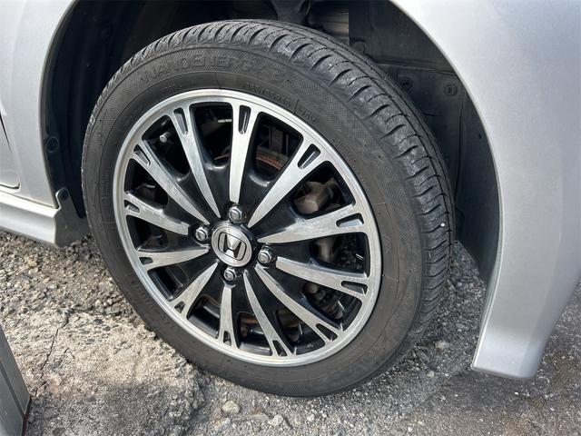 Ｎ－ＢＯＸカスタム Ｇ・ターボパッケージ　バックカメラ　両側電動スライドドア　ナビ　ＴＶ　オートクルーズコントロール　オートライト　ＨＩＤ　スマートキー　電動格納ミラー　ベンチシート　ＣＶＴ　盗難防止システム　ＡＢＳ　ＥＳＣ　ＣＤ　ＤＶＤ再生（20枚目）