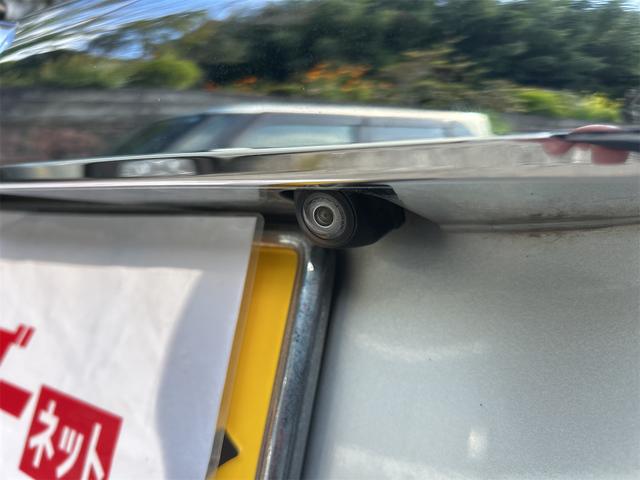 Ｎ－ＢＯＸカスタム Ｇ・ターボパッケージ　バックカメラ　両側電動スライドドア　ナビ　ＴＶ　オートクルーズコントロール　オートライト　ＨＩＤ　スマートキー　電動格納ミラー　ベンチシート　ＣＶＴ　盗難防止システム　ＡＢＳ　ＥＳＣ　ＣＤ　ＤＶＤ再生（21枚目）