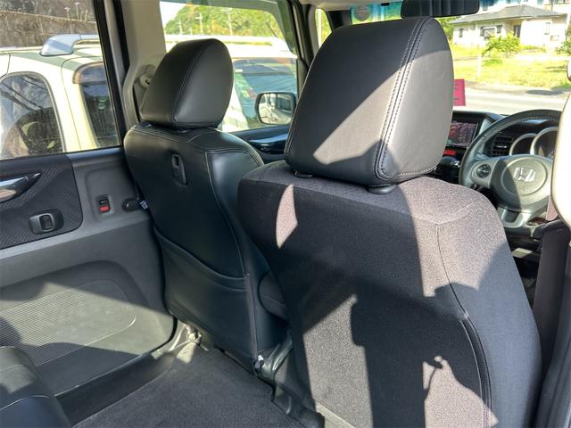 Ｎ－ＢＯＸカスタム Ｇ・ターボパッケージ　バックカメラ　両側電動スライドドア　ナビ　ＴＶ　オートクルーズコントロール　オートライト　ＨＩＤ　スマートキー　電動格納ミラー　ベンチシート　ＣＶＴ　盗難防止システム　ＡＢＳ　ＥＳＣ　ＣＤ　ＤＶＤ再生（31枚目）