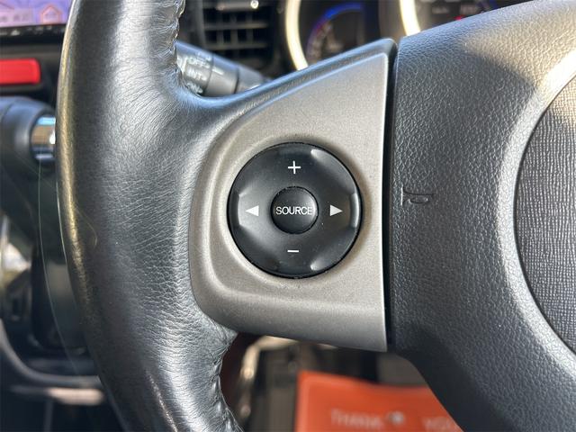 Ｎ－ＢＯＸカスタム Ｇ・ターボパッケージ　バックカメラ　両側電動スライドドア　ナビ　ＴＶ　オートクルーズコントロール　オートライト　ＨＩＤ　スマートキー　電動格納ミラー　ベンチシート　ＣＶＴ　盗難防止システム　ＡＢＳ　ＥＳＣ　ＣＤ　ＤＶＤ再生（49枚目）