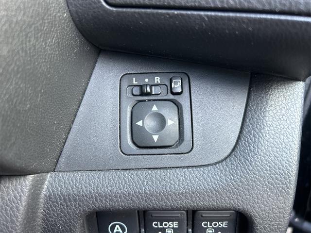 デイズルークス 　ＥＴＣ　全周囲カメラ　両側電動スライドドア　ナビ　ＴＶ　スマートキー　アイドリングストップ　電動格納ミラー　ベンチシート　ＣＶＴ　ＣＤ　ＤＶＤ再生　ＵＳＢ　ミュージックプレイヤー接続可（10枚目）