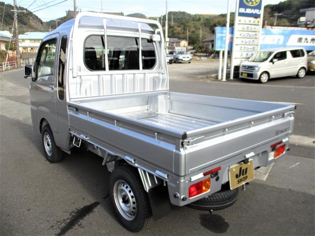 ジャンボSAIIIt 届出済未使用車 衝突被害軽減ブレーキ パワステ パワーウインドー キーレス LEDヘッドライト フォグランプ(4枚目)